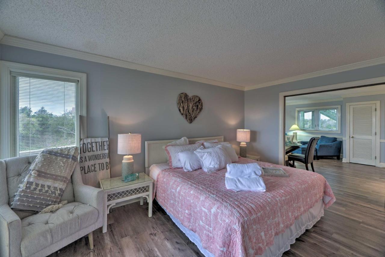 Bright Emerald Isle Condo With Private Beach Access! Экстерьер фото